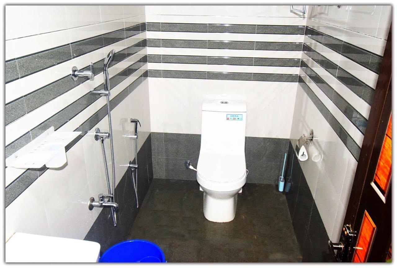 קולאם Munroe Inn Homestay מראה חיצוני תמונה